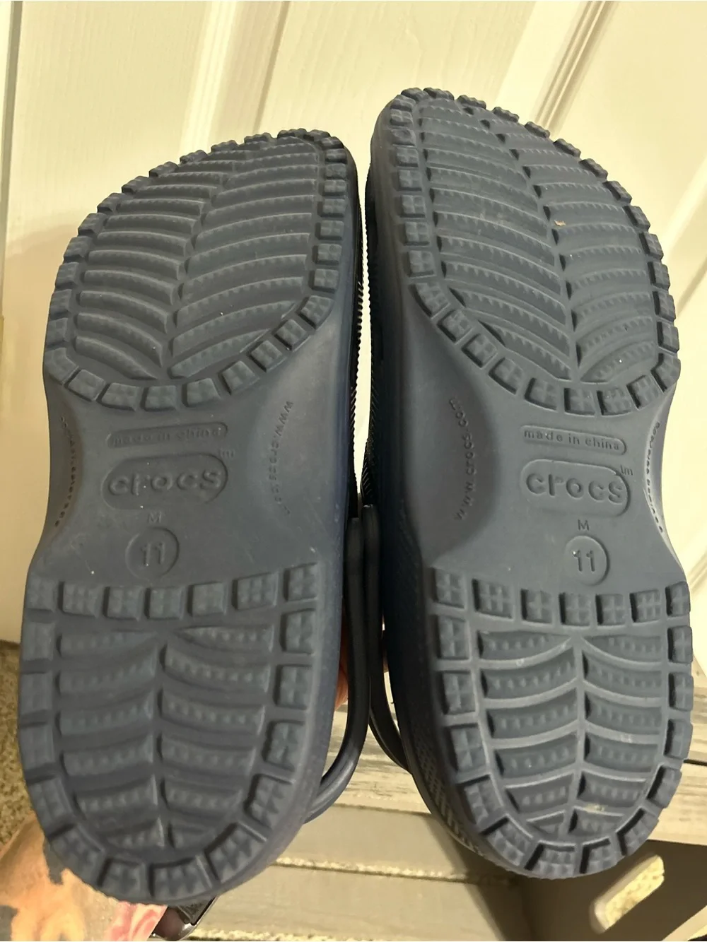 Navy Blue Men’s Crocs Classic Clogs Size 11 EUC